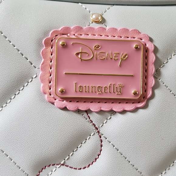 Loungefly Cinderella Limited Edition Pearl Purse - Picture 6 of 8